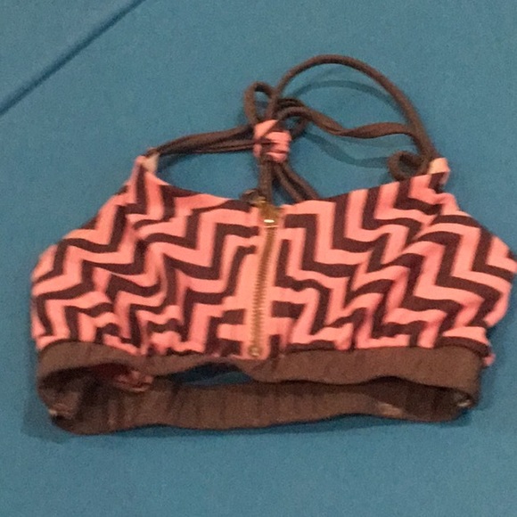 Cheerleading Dance Bra and Shorts - Picture 3 of 5